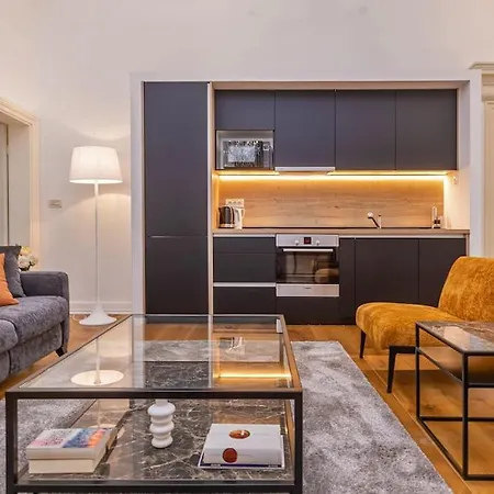 Apartment Palace Art Ii