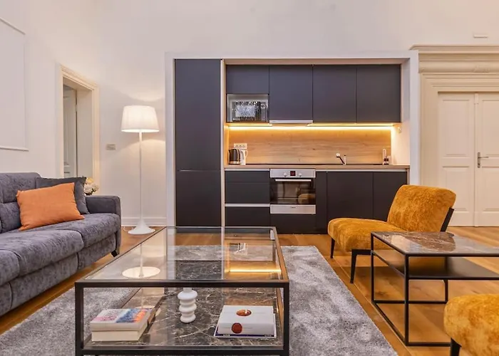 Apartment Palace Art Ii